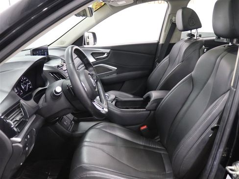 Used 2019 Acura RDX SH-AWD image 9