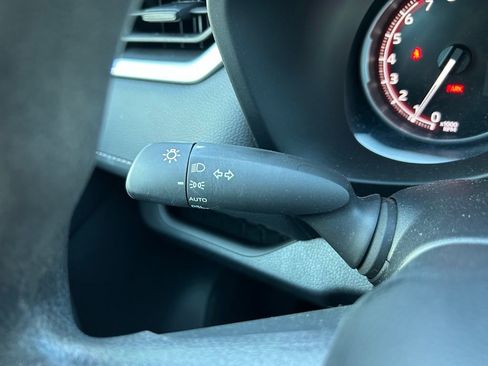 Used 2024 Toyota RAV4 XLE w/ Convenience Package FWD image 21