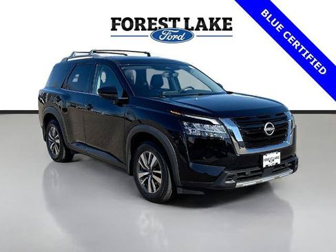Used 2023 Nissan Pathfinder SL AWD/4WD image 1