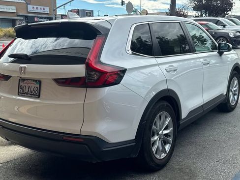 Used 2024 Honda CR-V EX image 5