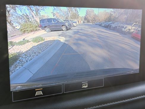 Used 2021 Chevrolet Tahoe Premier image 24