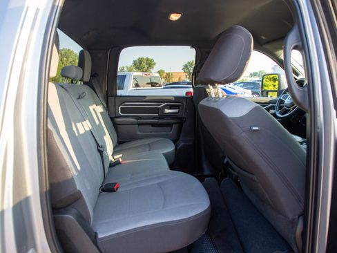 Used 2024 RAM 2500 Big Horn AWD/4WD image 14