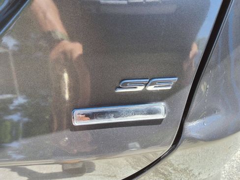 Used 2018 Ford Fusion SE w/ Equipment Group 201A FWD image 27