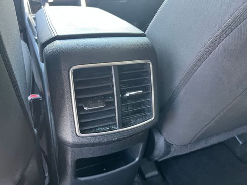 Used 2025 Kia Sportage LX AWD/4WD image 22