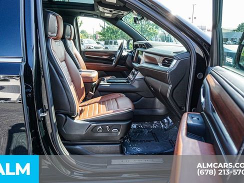 Used 2024 GMC Yukon Denali Ultimate AWD/4WD image 26