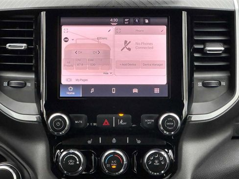 Used 2025 RAM 1500 Big Horn image 25