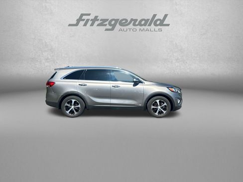 Used 2017 Kia Sorento EX w/ EX Advanced Touring Package AWD/4WD image 8