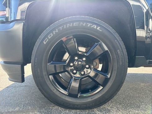 Used 2017 Chevrolet Silverado 1500 W/T w/ Black Out Edition RWD image 12