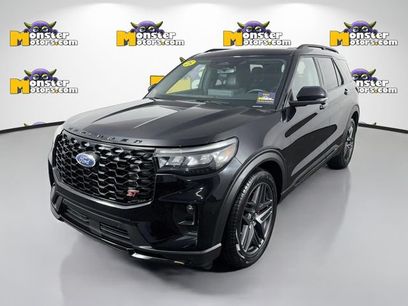 Used 2025 Ford Explorer ST