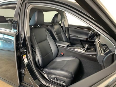 Used 2018 Lexus ES 350 image 24