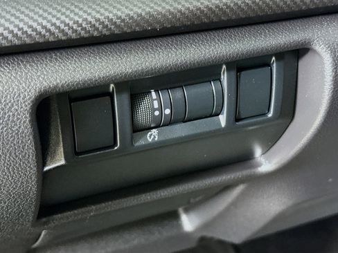 Used 2024 Subaru Crosstrek 2.5i Limited w/ Popular Package #4A image 9