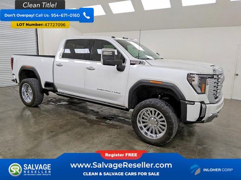 Used 2024 GMC Sierra 2500 Denali w/ Denali Reserve Package AWD/4WD image 5