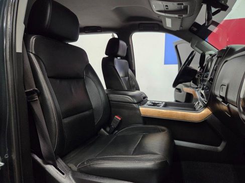Used 2019 Chevrolet Silverado 3500 LTZ w/ Duramax Plus Package image 8