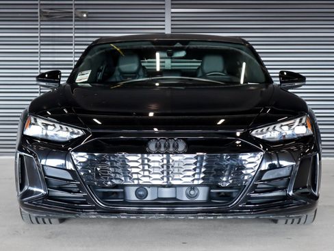 Used 2022 Audi RS e-tron GT w/ Carbon Performance Package image 12
