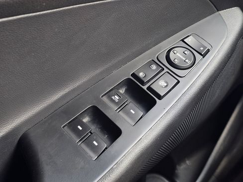 Used 2020 Hyundai Tucson SEL FWD image 22