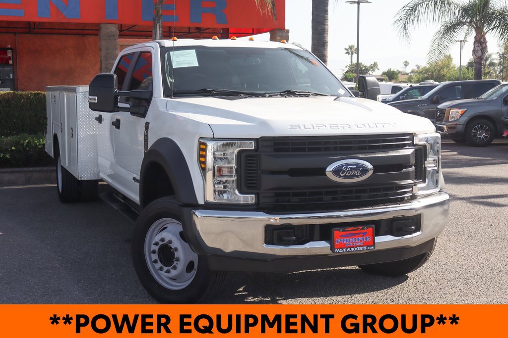 Used 2018 Ford F550 2WD Crew Cab Super Duty image 2