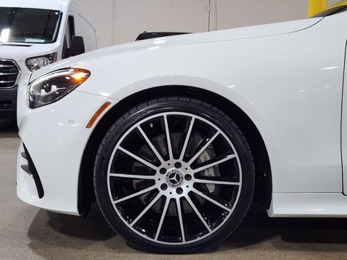 Used 2023 Mercedes-Benz E 450 4MATIC Coupe image 5