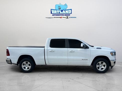 Used 2024 RAM 1500 Laramie AWD/4WD image 6