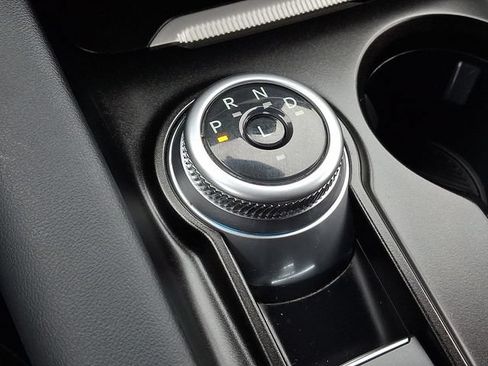 Certified 2025 Ford Explorer ST-Line AWD/4WD image 17