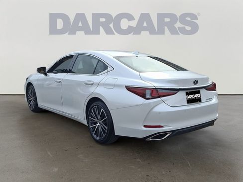 Used 2023 Lexus ES 350 w/ Premium Package image 4