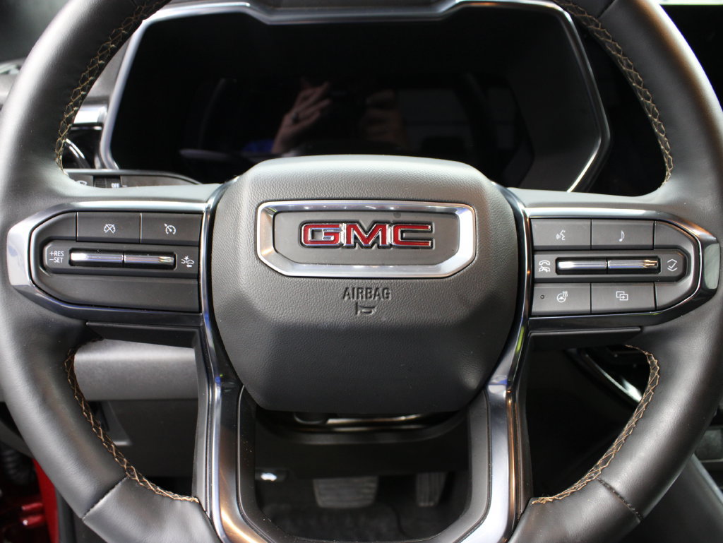 Used 2026 GMC Canyon AT4 w/ AT4 Premium Package AWD/4WD image 53