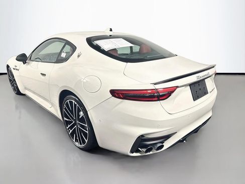 Used 2024 Maserati GranTurismo Trofeo AWD/4WD image 7
