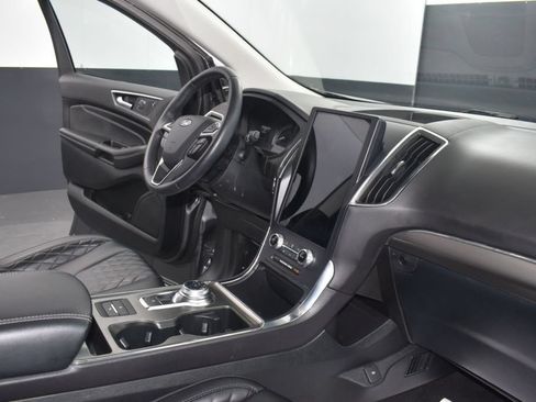 Used 2024 Ford Edge Titanium AWD/4WD image 33
