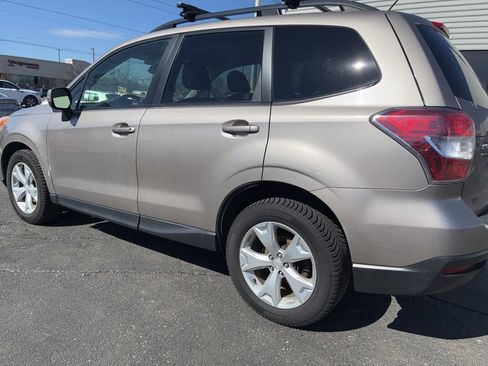 Used 2015 Subaru Forester 2.5i Premium w/ Popular Package #1 image 5