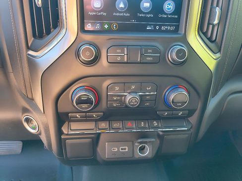 Used 2020 Chevrolet Silverado 1500 LT w/ All-Star Edition AWD/4WD image 27
