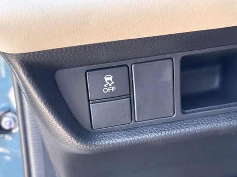 Certified 2024 Honda HR-V EX-L image 22