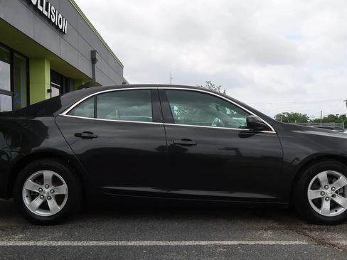 Used 2014 Chevrolet Malibu LS FWD image 3