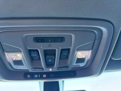 Used 2020 Chevrolet Silverado 1500 RST w/ All-Star Edition AWD/4WD image 19