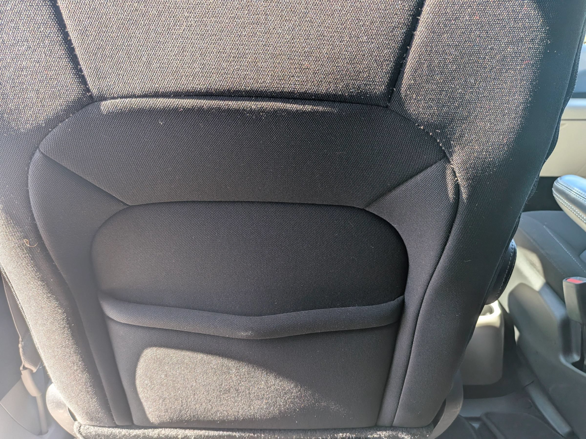 Used 2022 Chrysler Voyager LX FWD image 32