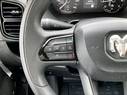 Used 2023 RAM ProMaster 2500 FWD image 17