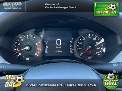 Used 2025 Jeep Compass Latitude w/ Sun & Sound Group AWD/4WD image 10