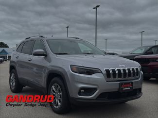 Used 2021 Jeep Cherokee Latitude Lux image 1