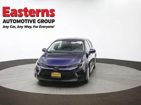 Used 2022 Toyota Corolla LE w/ Carpet Mat Package (TMS) image 52