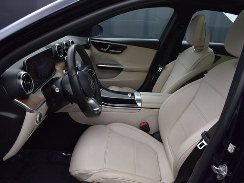 Used 2022 Mercedes-Benz C 300 4MATIC Sedan w/ Advanced USB Package image 11