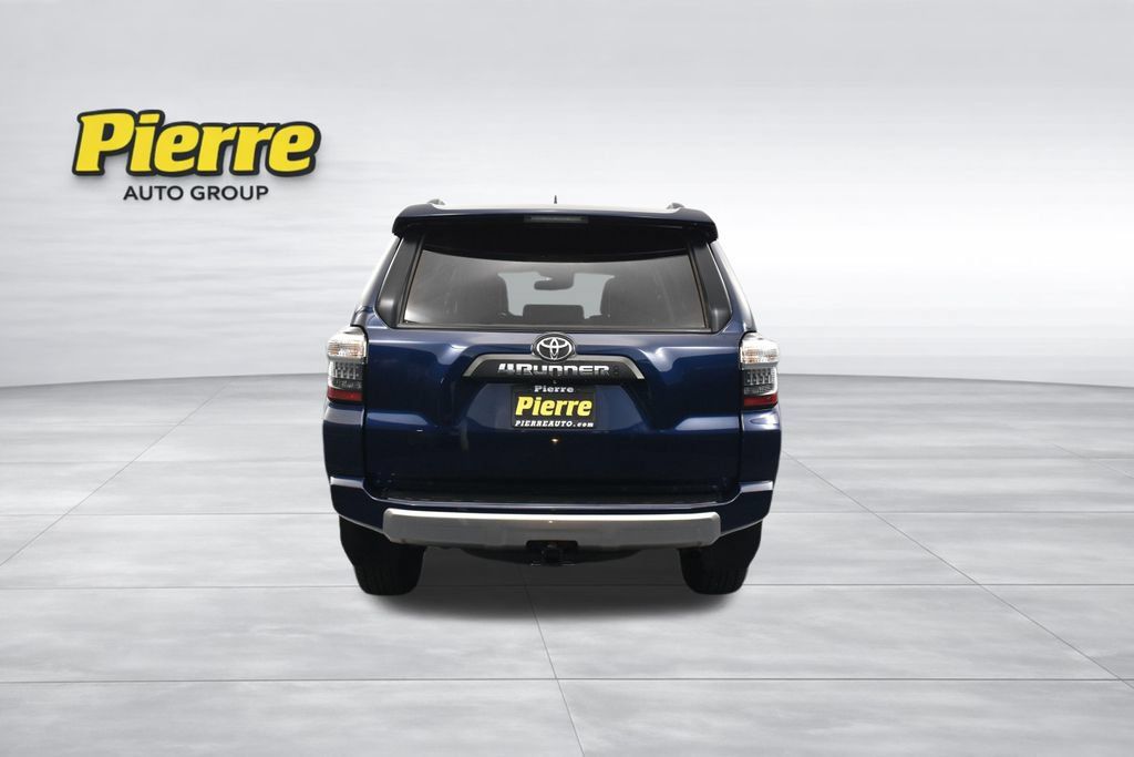 Used 2024 Toyota 4Runner TRD Off-Road Premium w/ Moonroof Package AWD/4WD image 6