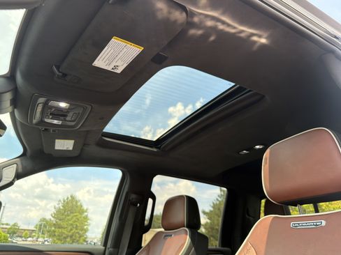 Used 2026 GMC Sierra 2500 Denali Ultimate AWD/4WD image 8