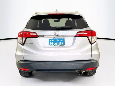Used 2022 Honda HR-V EX image 6