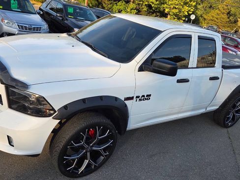 Used 2014 RAM 1500 Express AWD/4WD image 5
