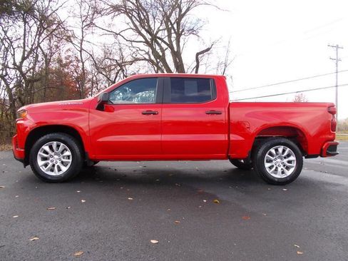 Used 2021 Chevrolet Silverado 1500 Custom RWD image 2