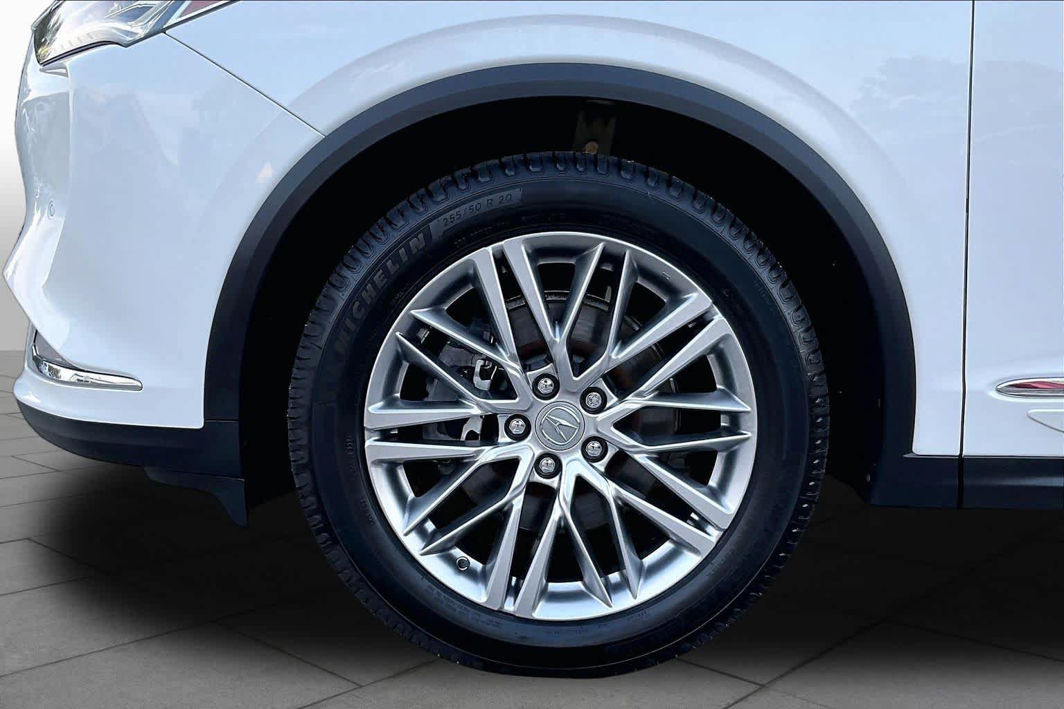 Used 2023 Acura MDX w/ Advance Package AWD/4WD image 10