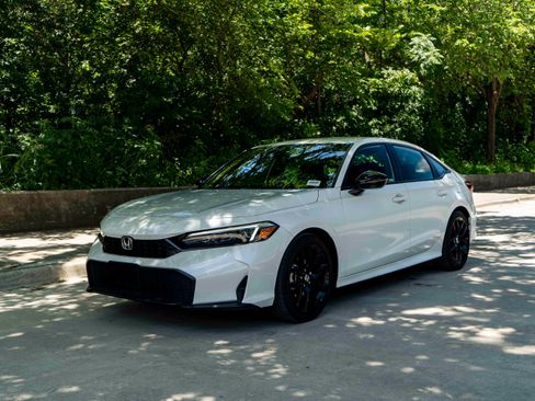 Certified 2026 Honda Civic Sport image 5