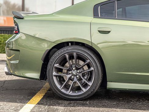 Used 2022 Dodge Charger Scat Pack RWD image 11
