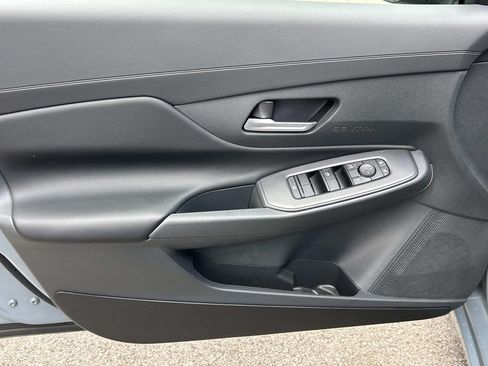 New 2026 Nissan Sentra SV w/ SV Convenience Package FWD image 16