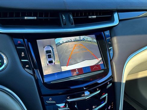 Used 2017 Cadillac XTS Luxury w/ Driver Awareness Package image 14