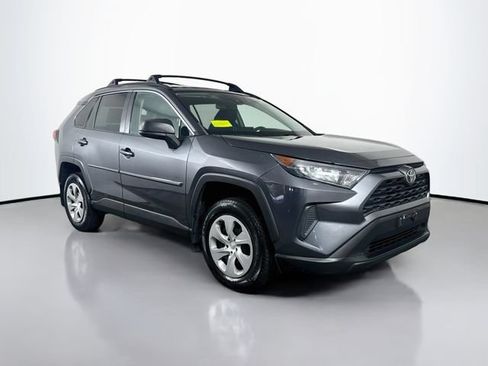 Used 2021 Toyota RAV4 LE w/ Carpet Mat Package (TMS) AWD/4WD image 10