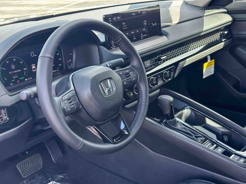 New 2026 Honda Accord EX-L image 9